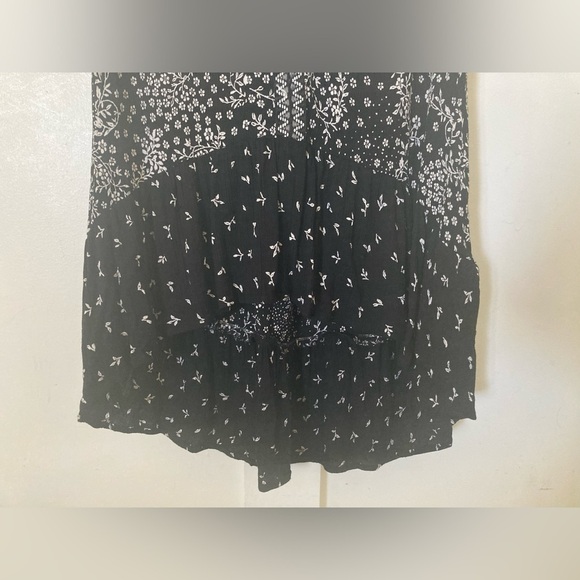 PATRONS of Peace boho high low swing tank top small - Picture 4 of 9